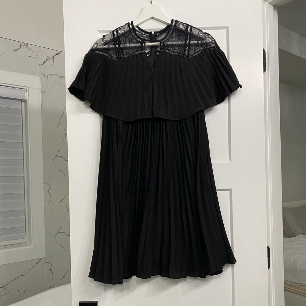 Gianni bini pleated dress